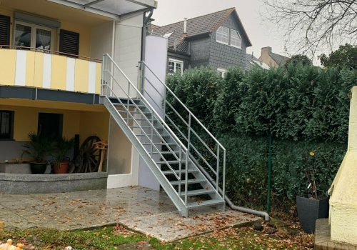 sicherheitsgeländer, treppenpfosten, geländer edelstahl, stahlgeländer außen, treppengeländer kinder Sicherheitsgeländer Treppenpfosten Geländer Edelstahl Stahlgeländer außen Treppengeländer Kinder Sicherheitsgeländer Treppen Innenbereich Geländer Außenbereich Geländer Stabiler Geländer Geländer Design Schutzgeländer Treppen Ästhetisches Geländer Geländer für Kinder Geländer für ältere Menschen Robuste Geländer Treppen Sicherheit Funktionales Geländer Geländer Materialwahl Treppengeländer Ausstattung Geländer Auswahl treppe nach maß, außentreppe nach maß, treppensysteme, bausatztreppe, designertreppe Treppe nach Maß Außentreppe nach Maß Treppensysteme Bausatztreppe Designertreppe Individuelle Treppenlösungen Maßgeschneiderte Treppen Treppen Design Raumspartreppe Komplexe Treppensysteme Treppenanpassung Architektonische Treppen Einzigartige Treppen Treppenbau nach Maß Treppen Stil Treppen Designlösungen Treppen für Zuhause Treppenkonzept Personalisiertes Treppendesign Treppen Individualisierung kellertreppe innen, treppenstufen, treppenschutz, handlauf treppe, stahlwangentreppe innen Kellertreppe innen Treppenstufen Treppenschutz Handlauf Treppe Stahlwangentreppe innen Sicherheits Kellertreppe Funktionale Kellertreppe Rutschfeste Stufen Robuste Kellertreppe Kellertreppe Design Treppen Materialwahl Geländer Kellertreppe Innen Kellertreppe Treppenbau Kellertreppe Treppengeländer Sicherheit Kellertreppe Komfort Treppenstufen Material Funktionale Treppenlösungen Kellertreppe Ausstattung Treppenschutz Lösungen Metalltreppe außen Treppe Metall außen Außentreppe Metall Stahltreppe außen Metall Außentreppe Metalltreppen Vorteile Langlebige Metalltreppen Vielseitige Treppen Moderne Metalltreppen Industrielle Treppen Design Metalltreppen Außenbereich Treppen Innen- und Außentreppe Metall Treppenbau Metall Architektur Metalltreppen Metalltreppen Gestaltung Treppen Metall Design Wohnumgebung Treppen Geschäftsumgebung Treppen Metalltreppen Integration Treppengeländer außen Metalltreppe außen Stahl Außentreppe Geländer Treppe Außentreppe Stahl Edelstahl Geländer Außengeländer Treppengeländer Design Sicherheit Außentreppe Treppen Geländer Gestaltung Robustes Geländer Pflegeleichtes Geländer Außen Treppengeländer Design Geländer Treppengeländer Stahl Edelstahl Treppe Stabiles Geländer Außenbereich Geländer Geländer für Treppen außen Ästhetik Außentreppe Treppenfirma Treppenhersteller Treppenanbieter Treppenbauunternehmen Treppeninstallation Treppenreparatur Treppenrenovierung Treppenservice Treppenmontage Treppenbau Service Treppenfirma Deutschland Treppenunternehmen Treppenbau Experten Treppenreparatur Firma Treppeninstallation Service Treppenhersteller Deutschland Treppenbau und Reparatur Treppenfirma Angebote Treppenbau Preise Treppenservice Deutschland Kontakt Treppen Kontakt Kontaktformular Treppen Beratung Treppen Angebot Treppen Service Kontakt Treppen Installationsanfrage Kundenservice Treppen Treppen Firma Kontakt Kontaktinformationen Treppenbau Kontakt Treppen Hersteller Kontakt Anfrage Treppen Treppen Kontaktaufnahme Treppen Beratungsgespräch Treppen Kundenanfragen Treppen Terminvereinbarung Kontakt Treppenfirma Treppen Ansprechpartner Treppen Kontaktmöglichkeiten Unternehmensgeschichte Unsere Geschichte Treppen Geschichte Treppenbau Firma Firmengründung Treppen Hersteller Treppen Installation Geschichte Firmenentwicklung Unternehmensmeilensteine Treppenbau Innovation Treppen Qualität Historie Treppenbau Treppenbau Vision Treppenbau Tradition Treppenfirma seit Treppen Firma Entwicklung Treppenbau Erfahrung Treppen Unternehmensgeschichte Firmenentwicklung Treppen Treppenbau Historie Treppen Referenzen Treppen Bilder Treppen Beispiele Treppen Projekte Treppen Galerien Treppen Beispiele Bilder Kundenbewertungen Treppen Treppen Installation Beispiele Treppen Design Referenzen Treppenbau Referenzen Treppen Foto Beispiele Treppen Projekte Galerie Treppen Bildergalerie Treppen Kundenreferenzen Treppen Foto Referenzen Treppen Vorher-Nachher Bilder Treppen Inspirationen Treppen Qualitätsbeispiele Treppen Handwerkskunst Bilder Treppen Installation Fotos Treppen Vorteile Treppen Qualitäten hochwertige Treppen Treppen Handwerkskunst langlebige Treppen Treppen für Zuhause Treppen für Gewerbe maßgeschneiderte Treppen Treppen Ästhetik funktionale Treppen sichere Treppen Treppen Materialqualität Treppen Design Treppen Installation Treppen Wartung Treppenbau moderne Treppen klassische Treppen Treppen Service Treppen Beratung Beispielobjekte Treppenbeispiele Preise Treppen Treppenprojekte Treppen Kosten Maßgeschneiderte Treppenpreise Treppenbeispiele Deutschland Treppenlösungen Preise Preisübersicht Treppen Treppenangebote Treppenpreisgestaltung Treppeninstallation Kosten Treppenbeispiele und Preise Treppenprojekte Beispiele Treppenpreisbeispiele Treppenrealisierungen Preis-Leistungs-Verhältnis Treppen Beispielhafte Treppen Preisübersicht Treppenbau Treppenpreise Übersicht Stufen Tritte Treppenstufen Treppentritte Stufenbau Treppenstufen Design Maßgeschneiderte Stufen Treppenrenovierung Treppenreparatur Stufen für Innenbereich Stufen für Außenbereich Treppenmontage Stufenherstellung Hochwertige Stufen Treppenbau Stufeninstallation Stufenmaterialien Stufenlösungen Trittstufen Anpassbare Stufen Gegenläufige Treppen Maßanfertigungen Treppen Treppenbau Individuelle Treppenlösungen Maßgeschneiderte Treppen Gegenläufige Treppendesigns Treppenanpassungen Treppen für Innenbereich Treppen für Geschäftsräume Innovative Treppenlösungen Treppenmontage maßgefertigt Treppenrenovierung Treppenreparatur Design Treppen Treppenservice Treppenhersteller Maßgeschneiderte Treppensysteme Treppen für individuelle Bedürfnisse Gegenläufige Treppeninstallation Anpassbare Treppen Fluchttreppen Feuerschutztreppen Brandschutztreppen Notfalltreppen Treppen für Evakuierung Sicherheits Treppen Fluchtweg Treppen Feuerschutz Treppenbau Brandschutz Treppeninstallation Sicherheitsstufen Evakuierungstreppen Notfall Treppenlösungen Treppen für Notfälle Brandschutz Treppenservice Fluchtwege Feuerschutz Treppenmontage Treppen Sicherheitsstandards Maßgeschneiderte Fluchtstufen Treppen für Gebäude Treppen Brandschutz Industrietreppe Stahltreppen Stahltreppen Treppen für Industrie Gewerbliche Treppen Industrie Treppenbau Stahl Treppeninstallation Industrielle Treppenlösungen Robuste Treppen Stahltreppen Design Treppen für Gewerbe Industrie Treppenmontage Treppenservice Industrie Stahlkonstruktionen Treppen Industrietreppe Reparatur Maßgeschneiderte Stahltreppen Treppenbau Stahl Treppen für Fabriken Treppen für Produktionsstätten Treppenhersteller Stahl Außentreppen Gartentreppen Treppen für Außenbereich Treppenbau Gartenstufen Terrassentreppen Außenbereich Treppen Außenstufen Gartentreppen Design Außen Treppeninstallation Treppen für Gartenanlagen Wetterfeste Treppen Treppenreparatur außen Treppenservice Garten Treppenhersteller außen Maßgeschneiderte Gartentreppen Treppensysteme außen Treppenbau für Gärten Außen Treppenlösungen Garten Treppenmontage Eingangstreppen Haupttreppen Treppen für Eingangsbereiche Treppenbau Treppeninstallation Maßgeschneiderte Eingangstreppen Eingangstreppen Design Haupttreppen Design Treppenrenovierung Treppenreparatur Treppenservice Treppenhersteller Treppenmontage Treppensysteme Treppenlösungen Treppen Deutschland Eingangstreppen Holz Eingangstreppen Metall Haupttreppen Holz Haupttreppen Glas Treppenprodukte Treppenleistungen Innen- und Außentreppen Treppenbau Treppeninstallation Treppenwartung Maßgeschneiderte Treppen Treppensysteme Treppenservice Treppenreparatur Treppendesign Treppenmontage Treppenhersteller Treppenrenovierung Treppenverkauf Treppenbau Deutschland Treppenlösungen Treppeninstallation Deutschland Treppenwartungsservice Professionelle Treppenservices Treppen Innen- und Außentreppen Treppenbau Treppeninstallation Treppensysteme Holztreppen Stahltreppen Glastreppen Wendeltreppen Treppendesign Treppenrenovierung Treppenreparatur Maßgeschneiderte Treppen Treppenbauer Deutschland Treppenservice Treppenhersteller Treppenmontage Außenbereich Treppen Innenbereich Treppen Treppen für Geschäftsräume